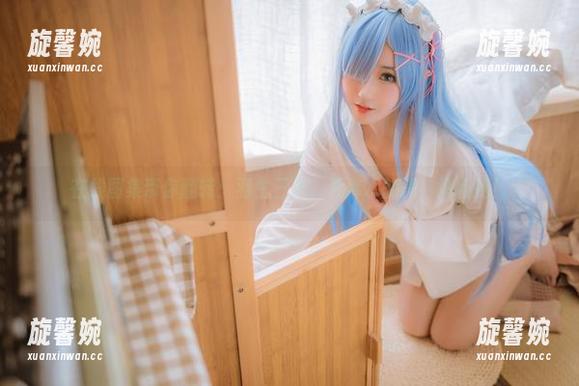 羽生三未 在线图集带你翻转:羽生三未,死库水的美,没得抢!
