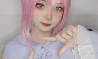 池边的许枳决定把泳池的美好搬回家，这套图，保证不后悔下载！