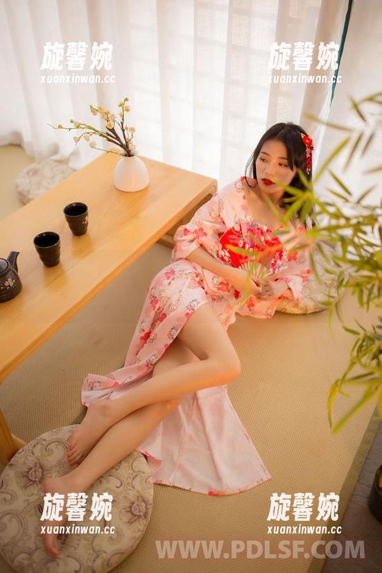 轰趴猫 - 曲曲的万圣节写真，免费流转Halloween的气息！