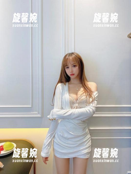 过期米线线喵 快来免费查看,过期米线线喵带来的让你忍俊不禁的痛袜图册!
