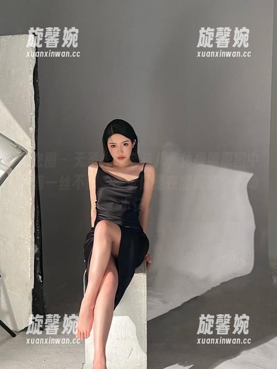 微密圈 - 无圣光的金希儿，体操服原图中透着一丝不羁，感觉像是在翻阅某个运动小记。