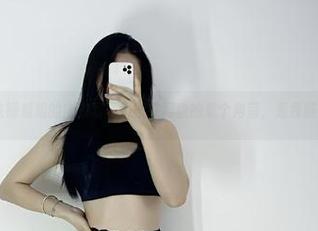 微密圈 – 铁锤姐姐的内衣写真竟藏在网盘的某个角落,是我脑洞太大了吗