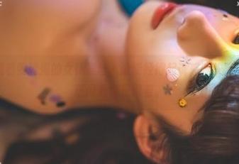网盘里藏着雯粥粥的女仆黑丝，谁能经得起诱惑？快下载吧，反正闲着也是闲着。